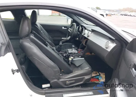 2007 Ford Mustang Gt Deluxe/Gt Premium from USA, damaged, VIN 1ZVHT82HX75307035